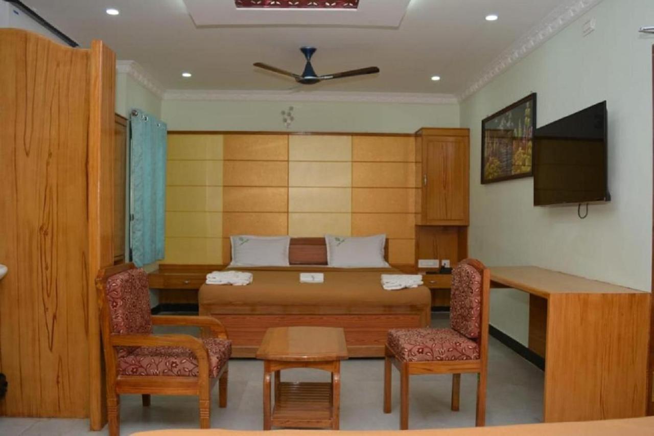 Skantha Regency Tiruchchendūr Exteriér fotografie