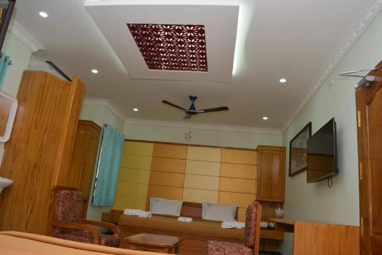 Skantha Regency Tiruchchendūr Exteriér fotografie